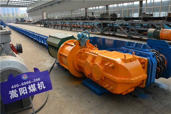中雙鏈刮板機、邊雙鏈刮板輸送機、中單鏈輸送機有什么不同？（圖）