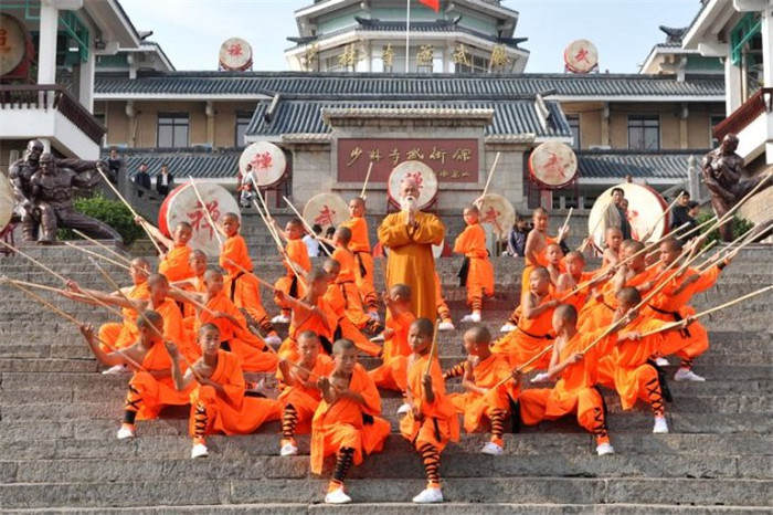 登封少林武術(shù)節(jié)雄風(fēng)顯天地之中丨嵩陽煤機(jī)誠邀五湖四海煤礦賓朋