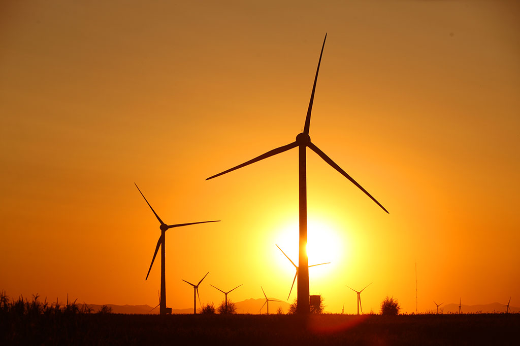 帶式輸送機強過風(fēng)力發(fā)電機？
